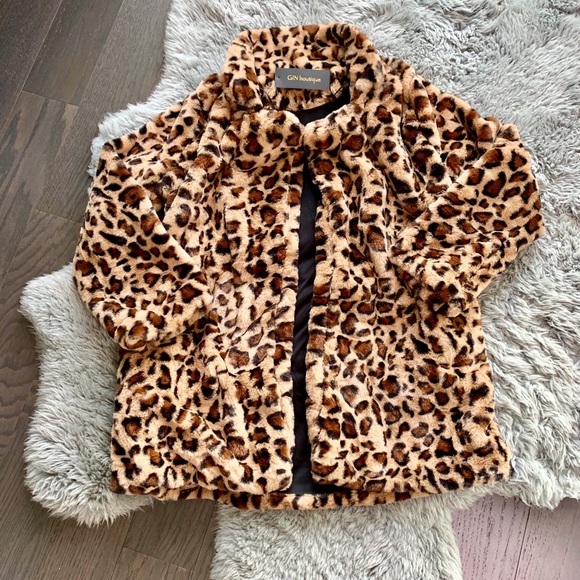 🏷Nevin Leopard Coat 🐆 - Picture 7 of 8